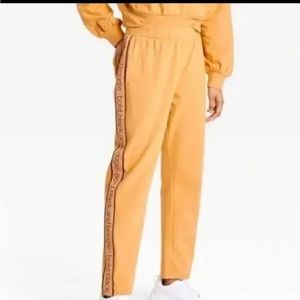 BHM Black, bold, bougie Sweatpants NWOT